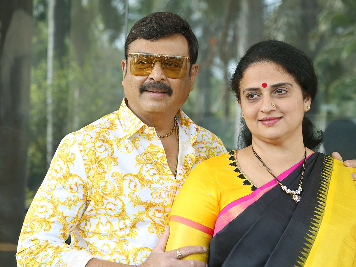 Actor_20Naresh_20Birthday_20Celebrations_20Photos_26.jpg 24