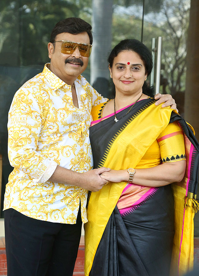 Actor_20Naresh_20Birthday_20Celebrations_20Photos_29.jpg 26