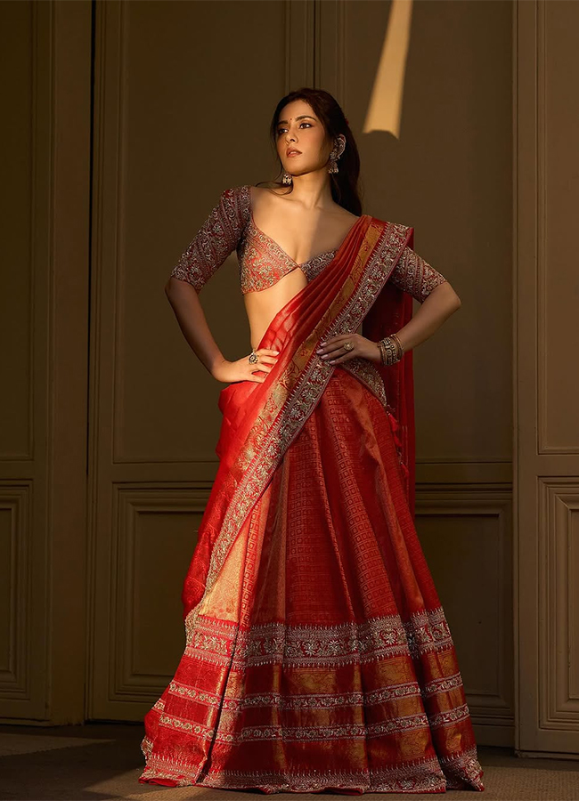 actress_20rashi_20khanna_20latest_20photoshoot__20_2810_29.jpg 10
