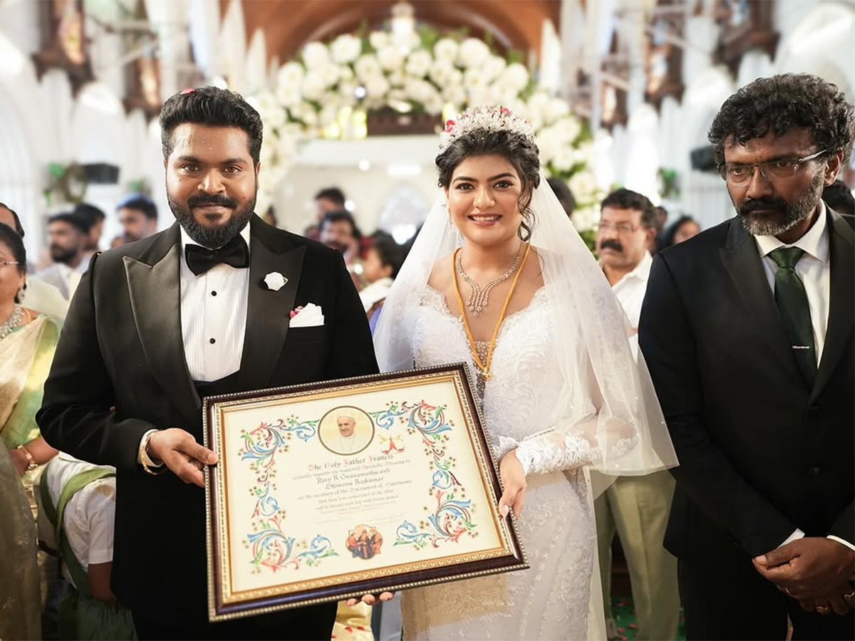 Ajay_20Gnanamuthu_20marries_20his_20longtime_20girlfriend_20photos_20goes_20viral__20_2816_29.jpg 16