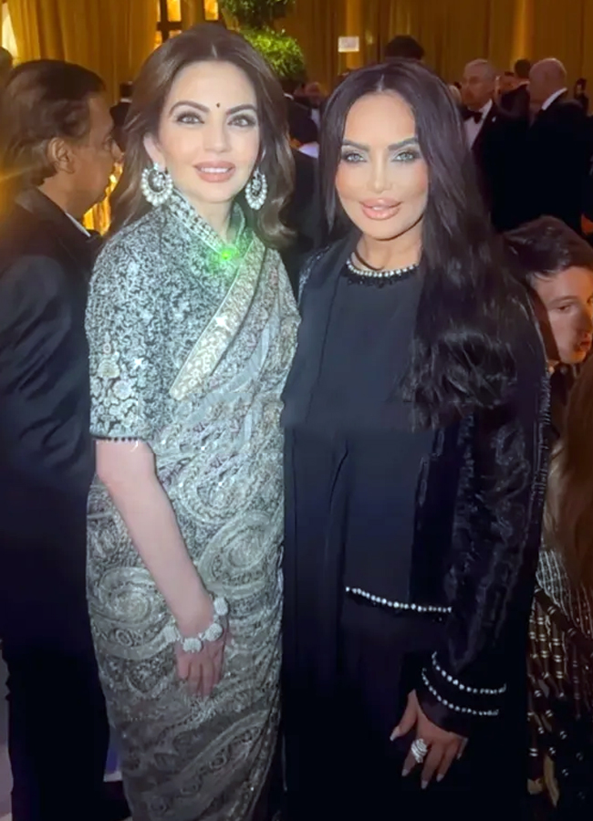 Nitha_20Ambani6.jpg 7