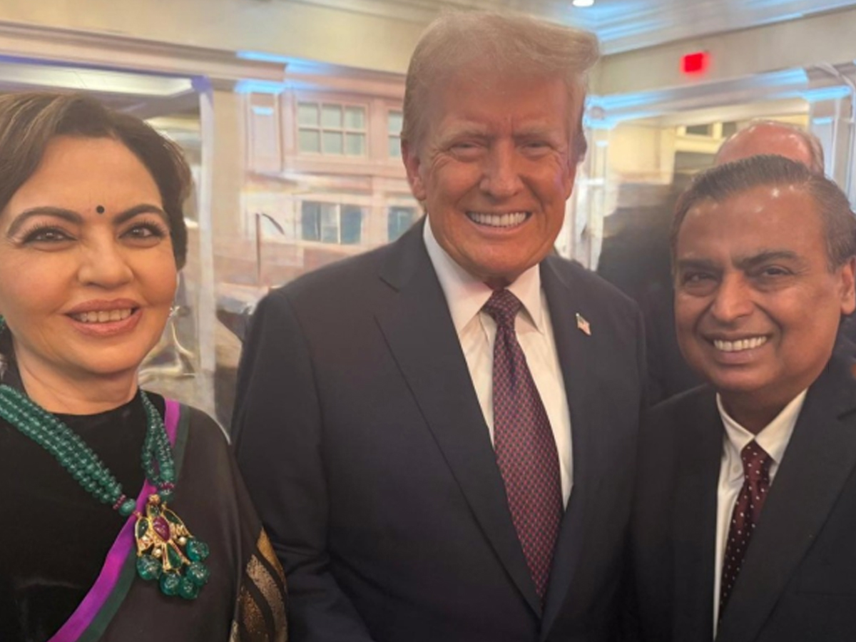 Nitha_20Ambani8.jpg 9