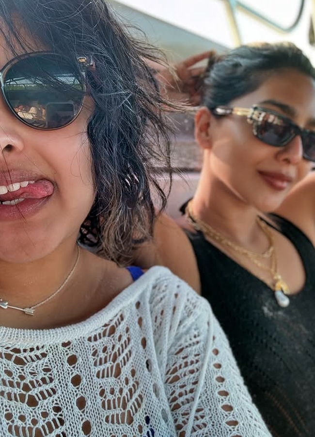Aiswarya_20lekshmi13.jpg 14