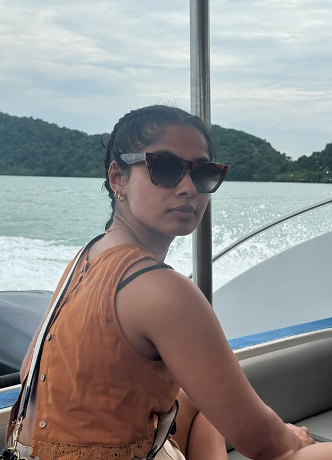 Aiswarya_20lekshmi15.jpg 16