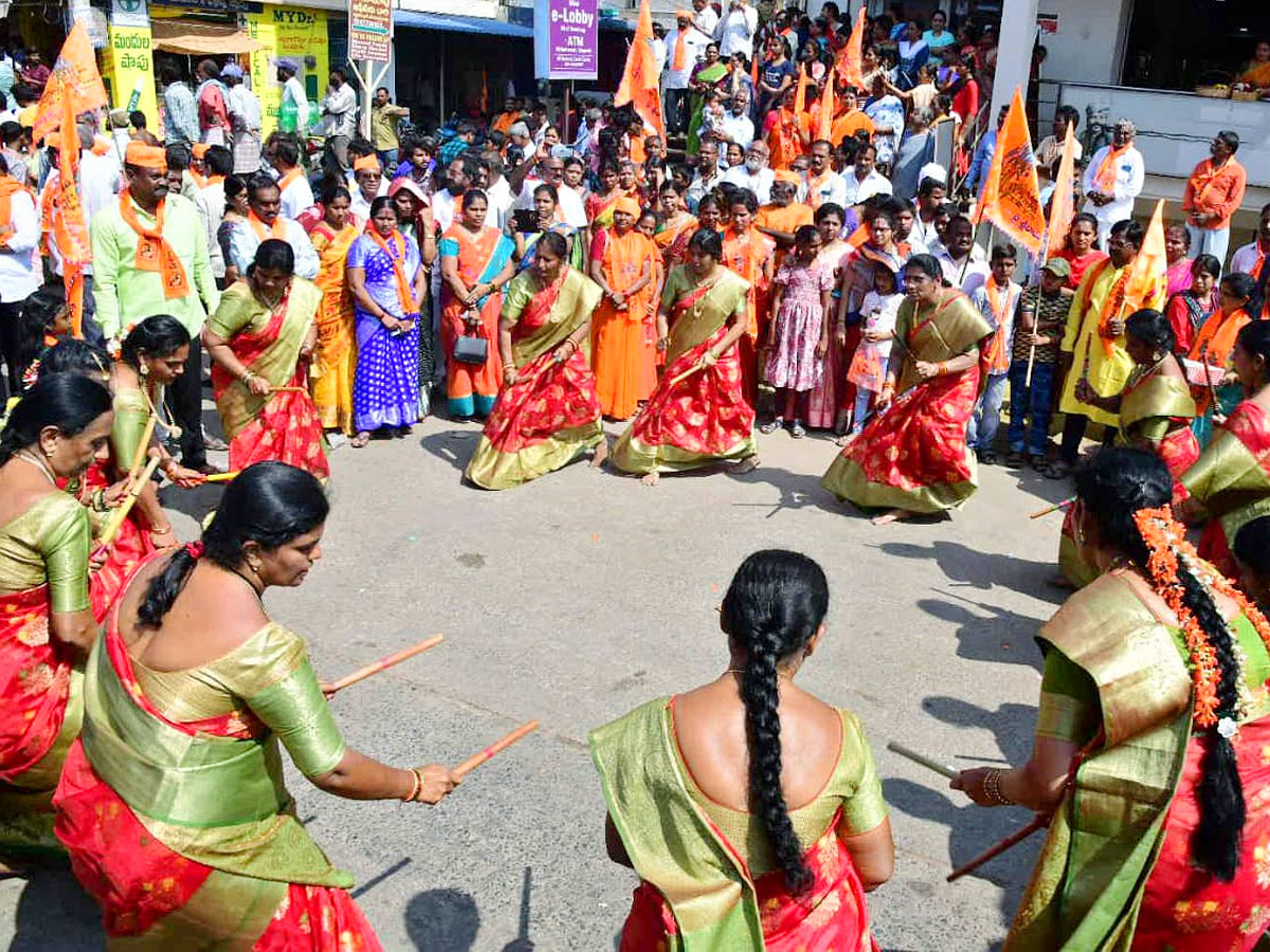 Sri_20Rama_20Shobha_20Yatra_20in_20Kadapa_20Photos_20_2811_29.jpg 11