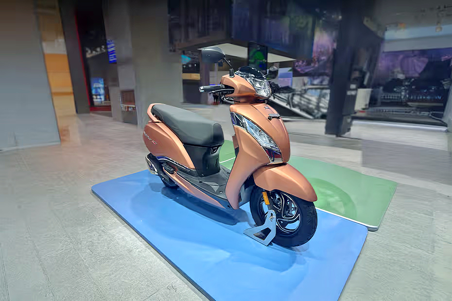 TVS_20Motor_20unveiled_20the_20world_20first_20CNG_20powered_20scooter_20TVS_20Jupiter_20125_20CNG_20at_20the_20Bharat_20Mobility_20Global_20Expo_202025__20_282_29.jpg 2