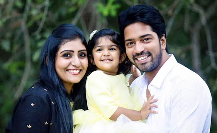 Telugu_20actors_20and_20their_20beautiful_20daughters_20Photos_20_283_29.jpg 10