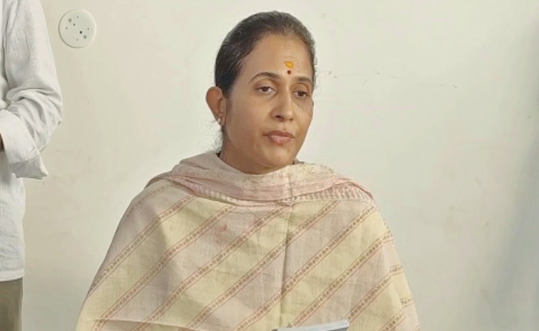 madhavireddy1.jpg