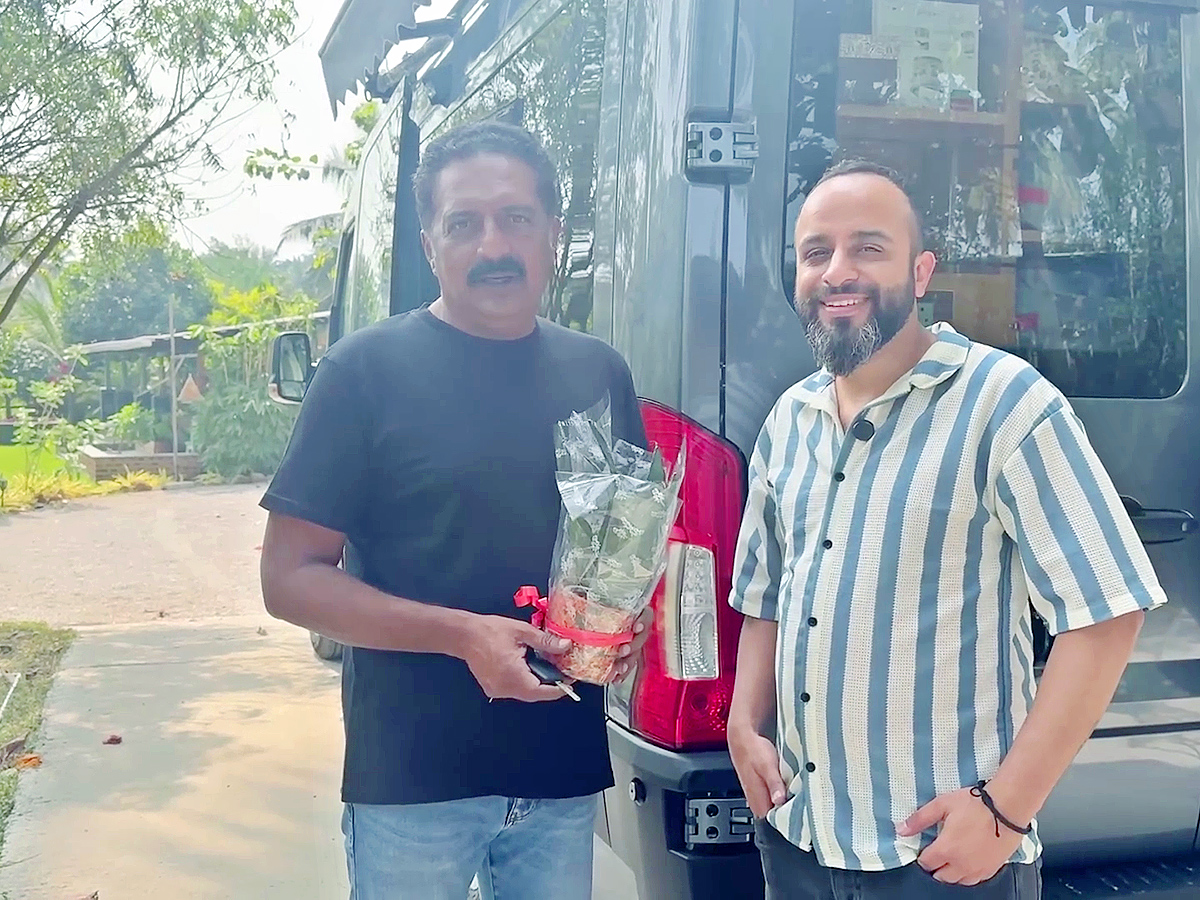 Actor_20Prakash_20Raj_20New_20Caravan_20Photos_18_0.jpg 16
