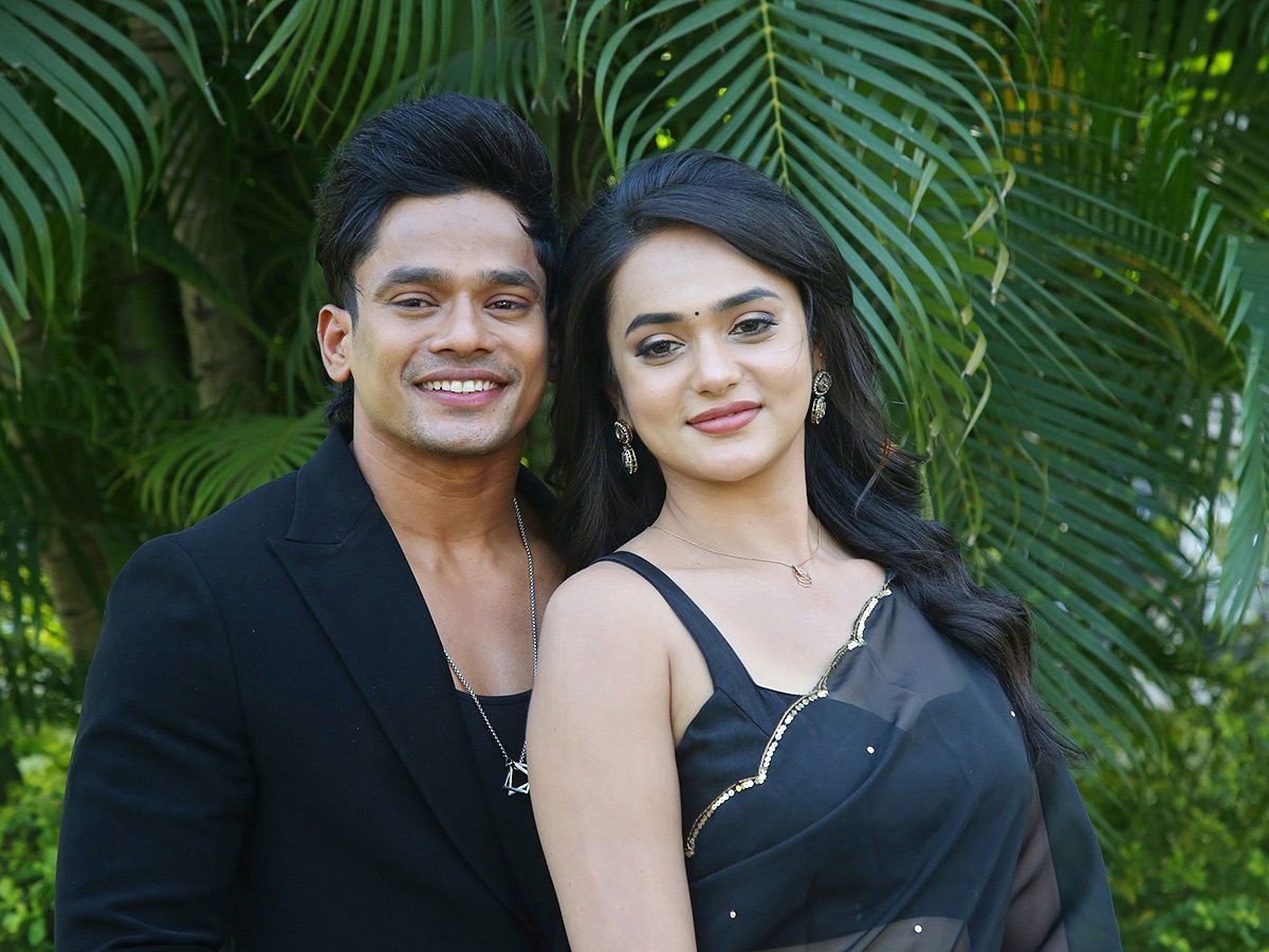 Mehaboob_20Dil_20Se_20And_20Sri_20Satya_20Nuvve_20Kavali_20Song_20Launch__20_2820_29.jpg 20