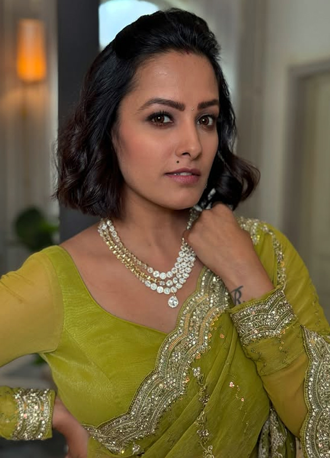 Anitha8.jpg 9
