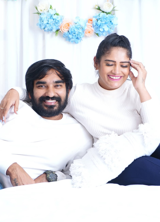 Anjali_20mogalirekulu14.jpg 15