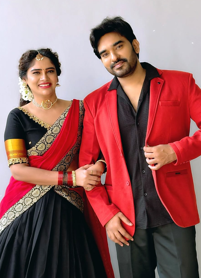 Anjali_20mogalirekulu7.jpg 8