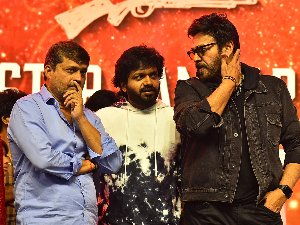 Sankranthiki_20Vasthunnam_20Movie_20Success_20Meet_20at_20Bhimavaram__20_2823_29.jpg 23