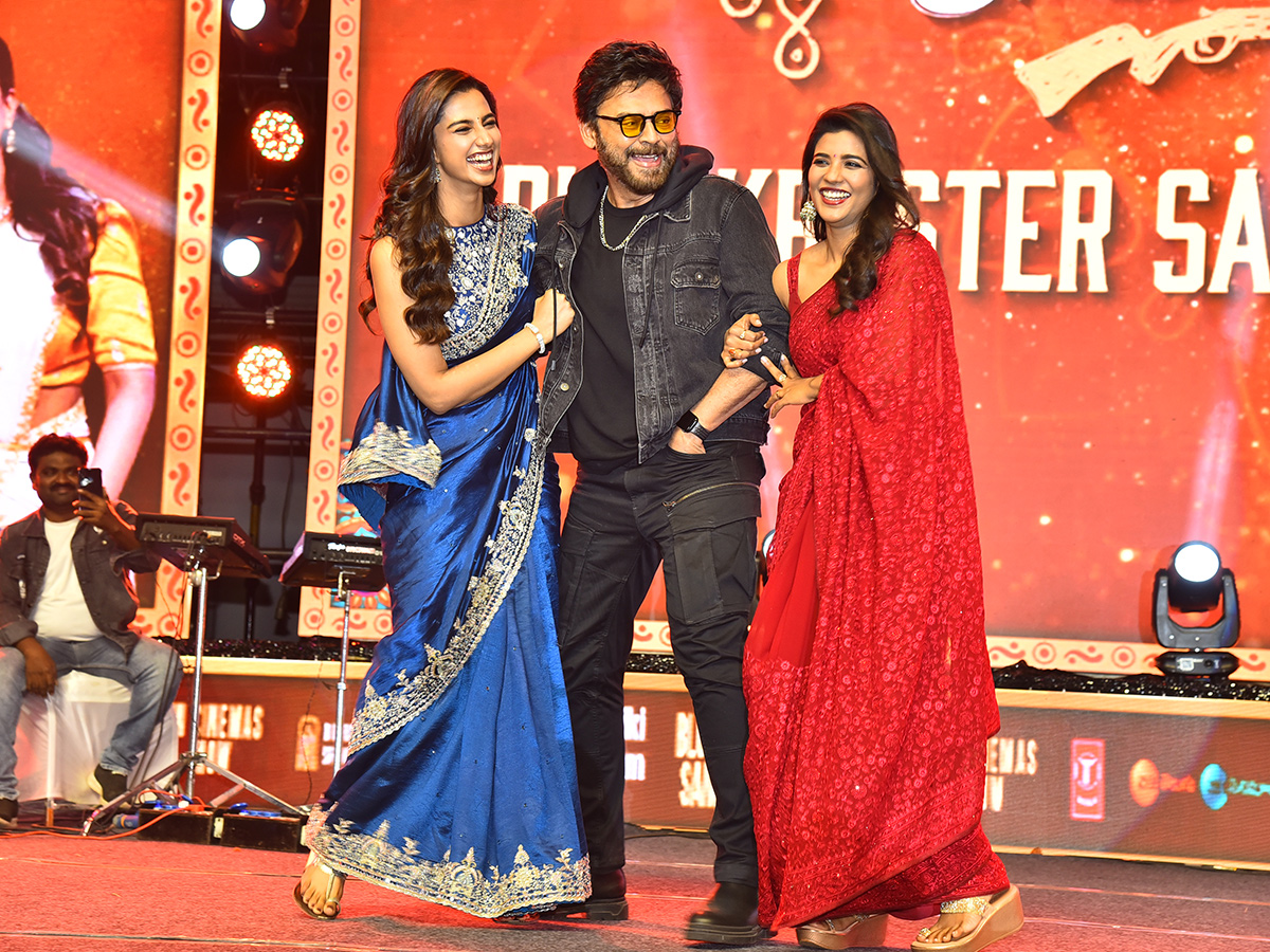 Sankranthiki_20Vasthunnam_20Movie_20Success_20Meet_20at_20Bhimavaram__20_289_29.jpg 9