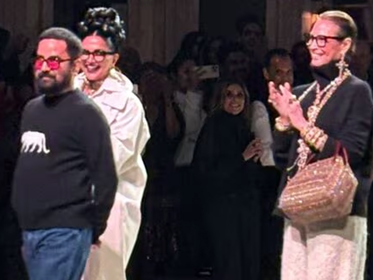 Sabyasachi_2025th_20celebrations15.jpg 17