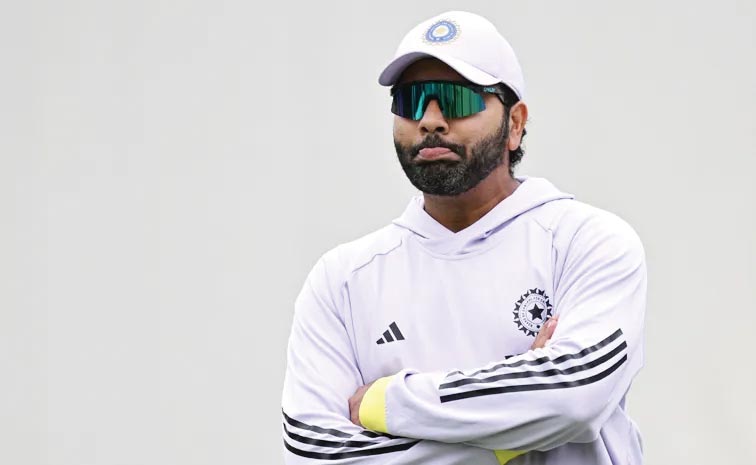rohit.jpg