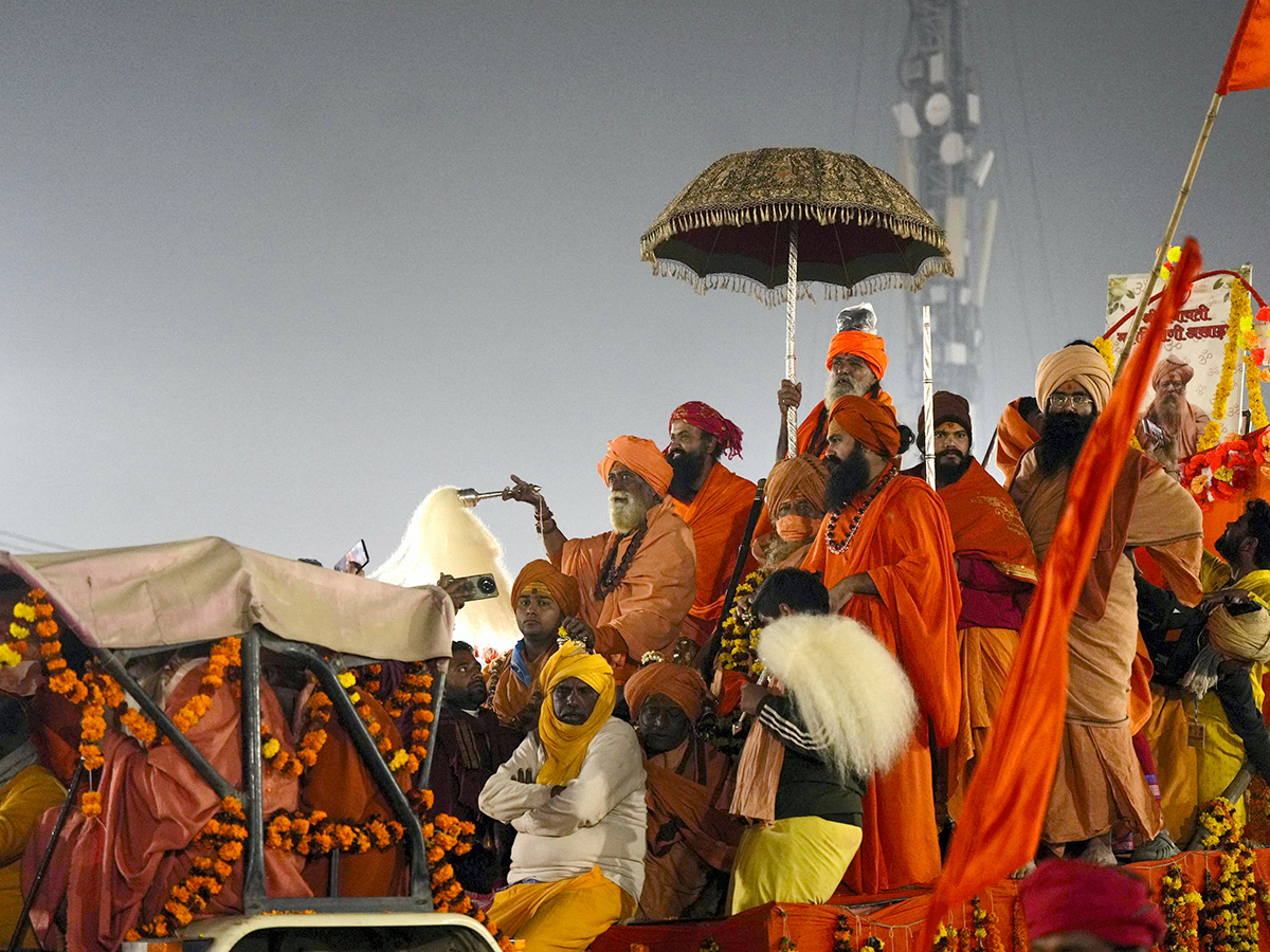 Maha_20Kumbh_20stampede_20Live_20updates_20Photos__20_288_29.jpg 8