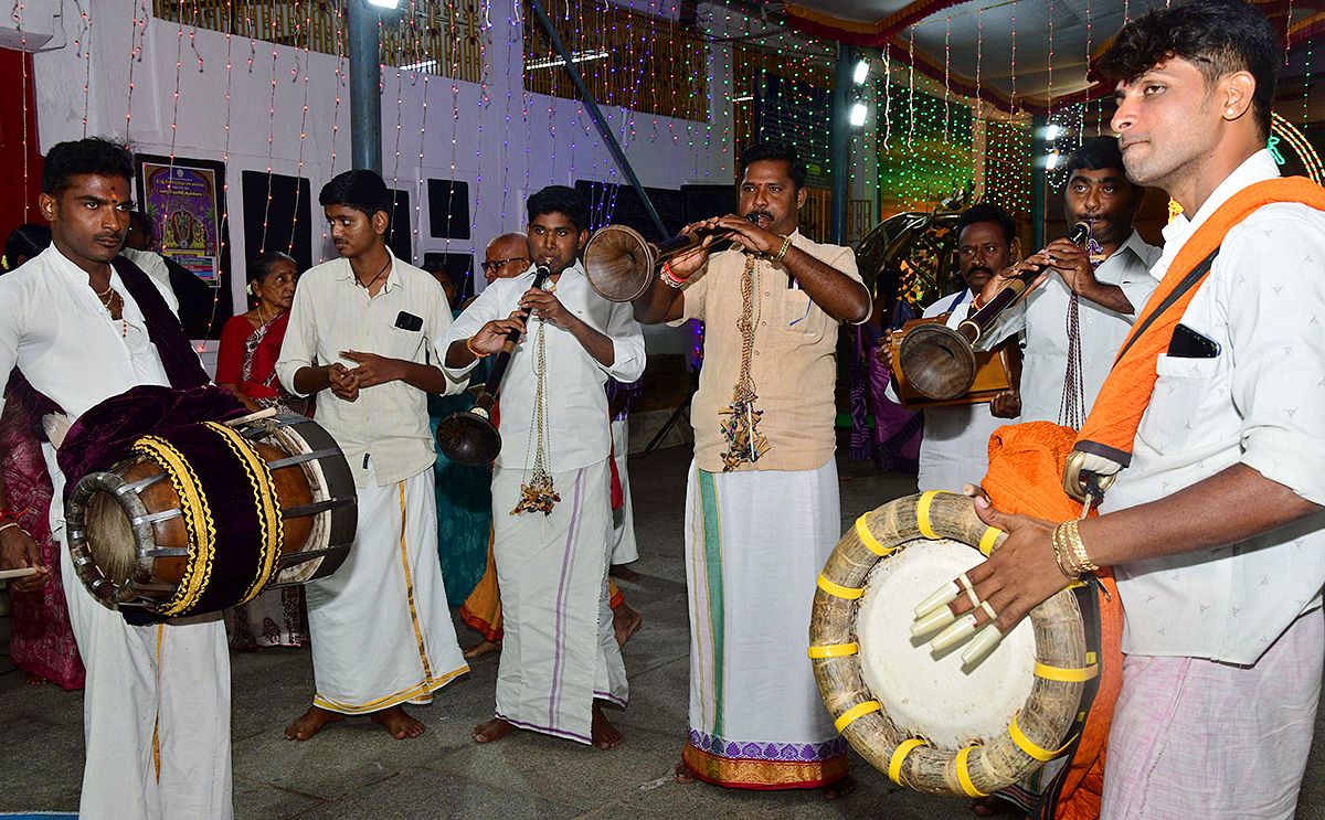 Sri_20venkateswara_20Swamy_20Brahmotsavam_20In_20Kadapa_20Photos_14.jpg 13