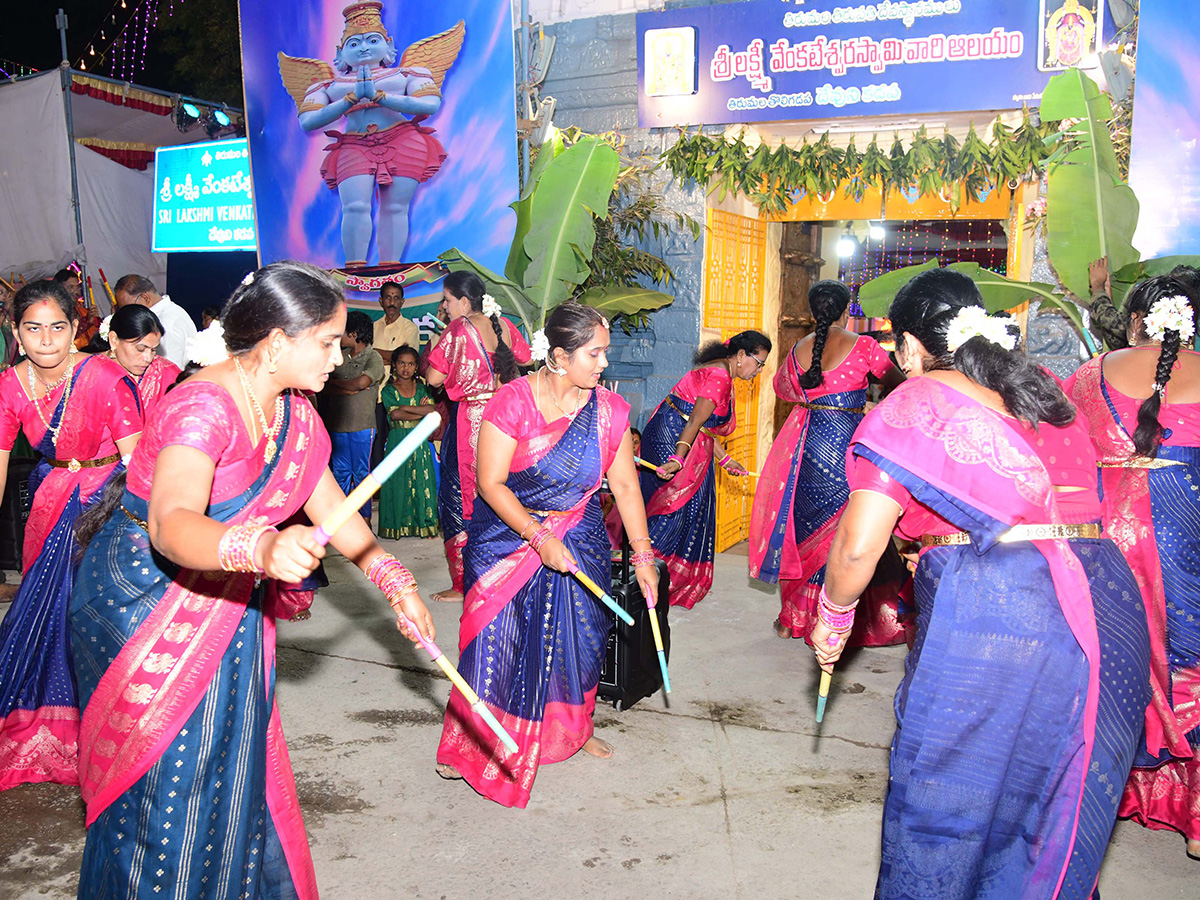 Sri_20venkateswara_20Swamy_20Brahmotsavam_20In_20Kadapa_20Photos_17.jpg 16