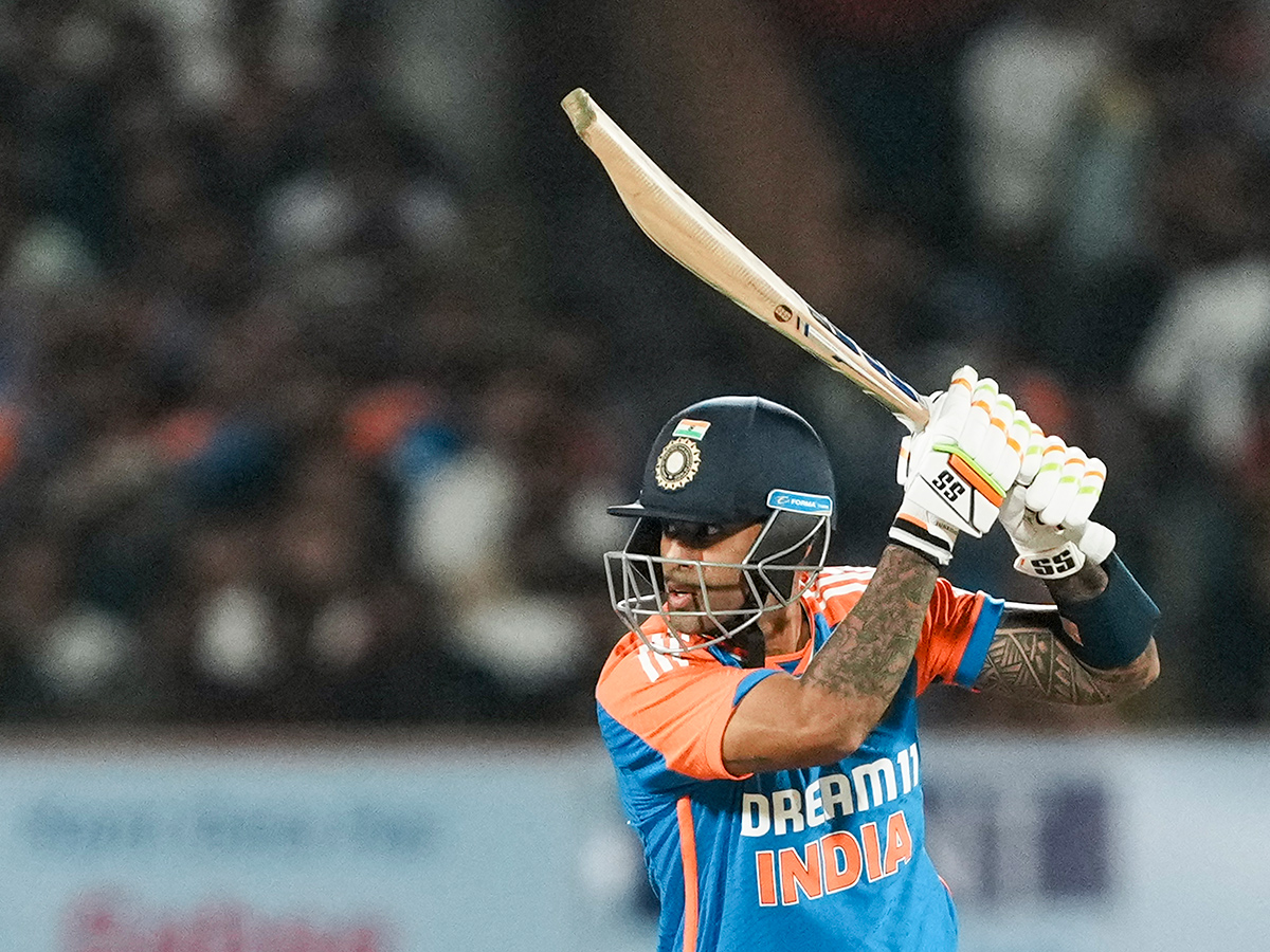 Twenty20_20cricket_20match_20between_20England_20and_20India_20in_20Rajkot_20Photos__20_2813_29.jpg 13