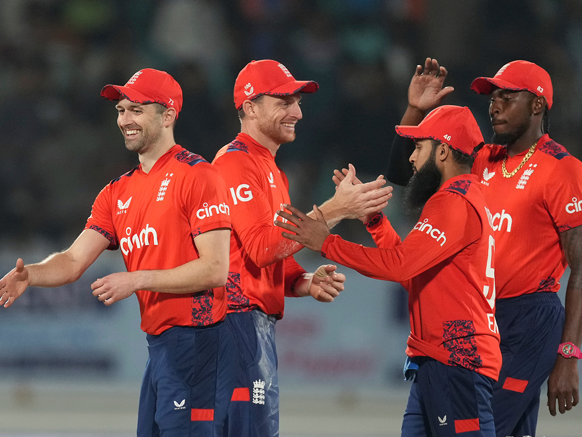 Twenty20_20cricket_20match_20between_20England_20and_20India_20in_20Rajkot_20Photos__20_288_29.jpg 8
