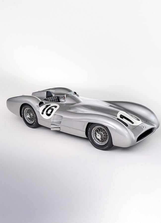 Benz_20old_20car1.jpg 2