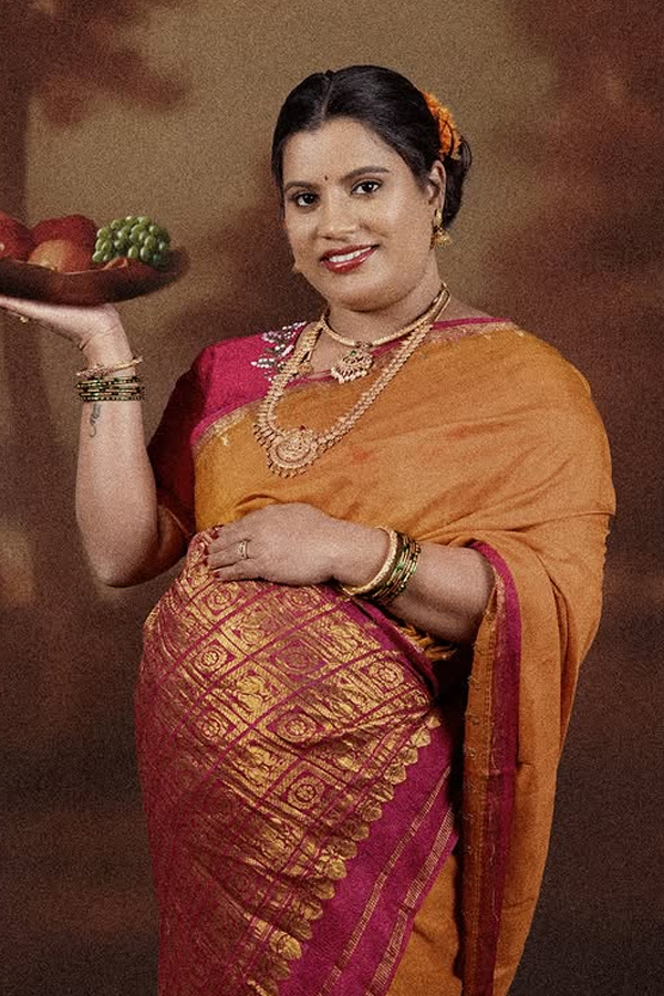 RajaRaviVarma-theme_maternityphotoshoo-1t.jpg 1