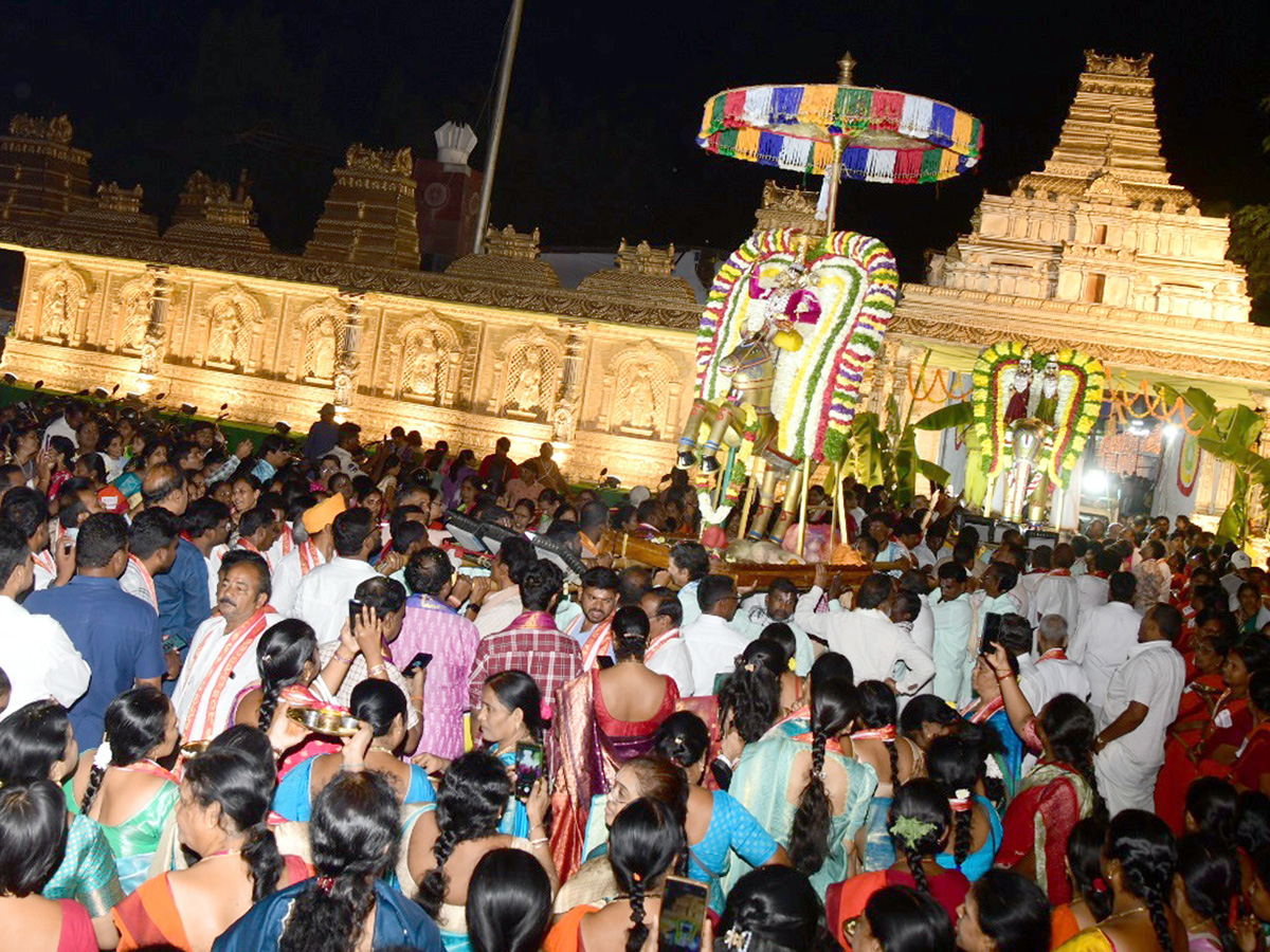 Brahmotsavam_202025_20at_20karimnagar__20_286_29.jpg 6