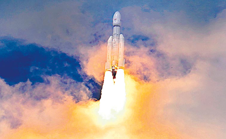 CHANDRA-YAAN.jpg