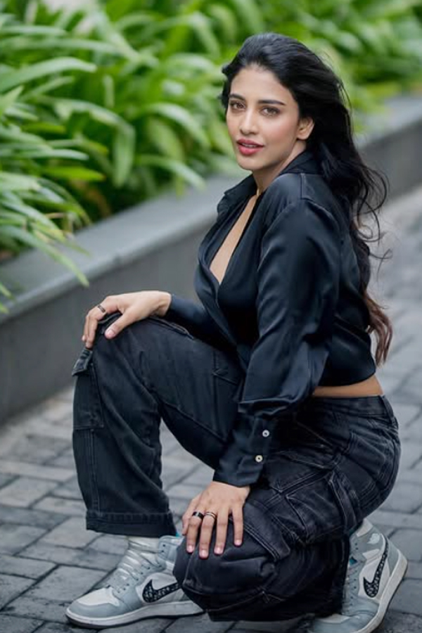Daksha_20Nagarkar_20_287_29.jpg 8