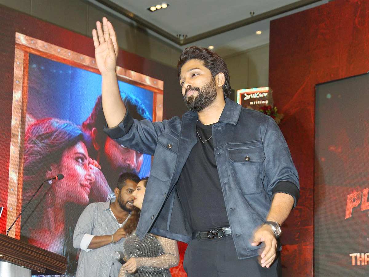 Hero_20Allu_20Arjun_20Pushpa_202_20The_20Rule_20Thank_20You_20Meet_20Photos_20_2813_29.jpg 13