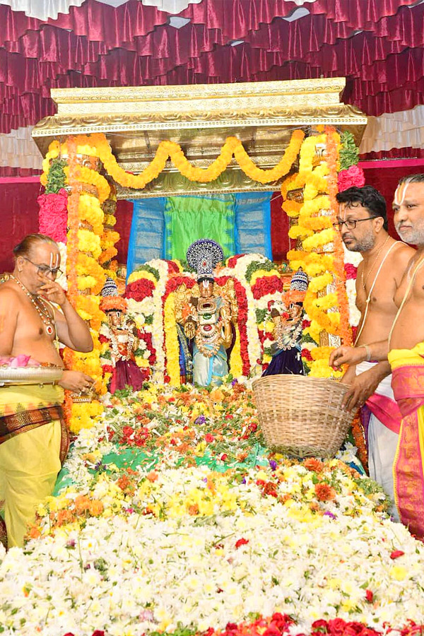 Pushpa_20Yagam_20Performed_20at_20Tirumala_20Photos_20_2820_29.jpg 20
