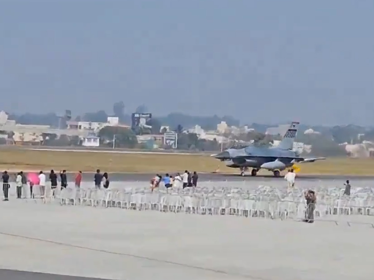 Aero_20space_20india_202025_206_0.jpg 6