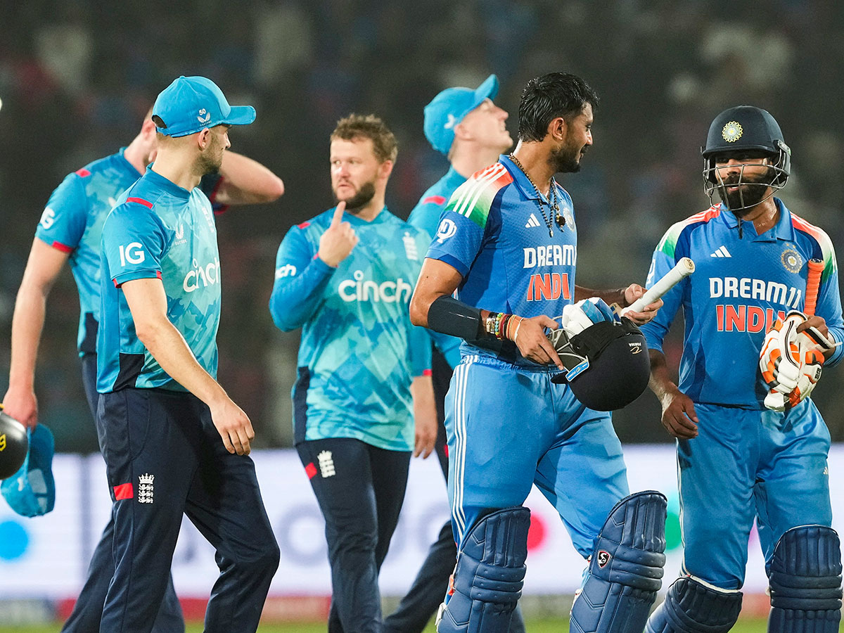 One_20Day_20International_20cricket_20match_20between_20India_20and_20England_20Photos__20_2829_29.jpg 29