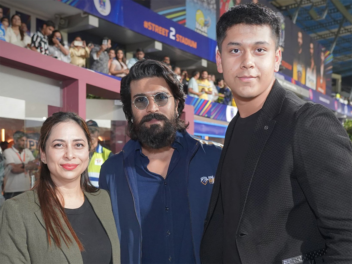 Owner_20of_20Falcon_20Risers_20Hyderabad_20actor_20Ram_20Charan_20Photos__20_284_29.jpg 4