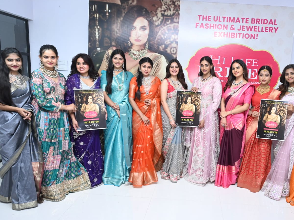 Bridal_20Fashion2.jpg 3