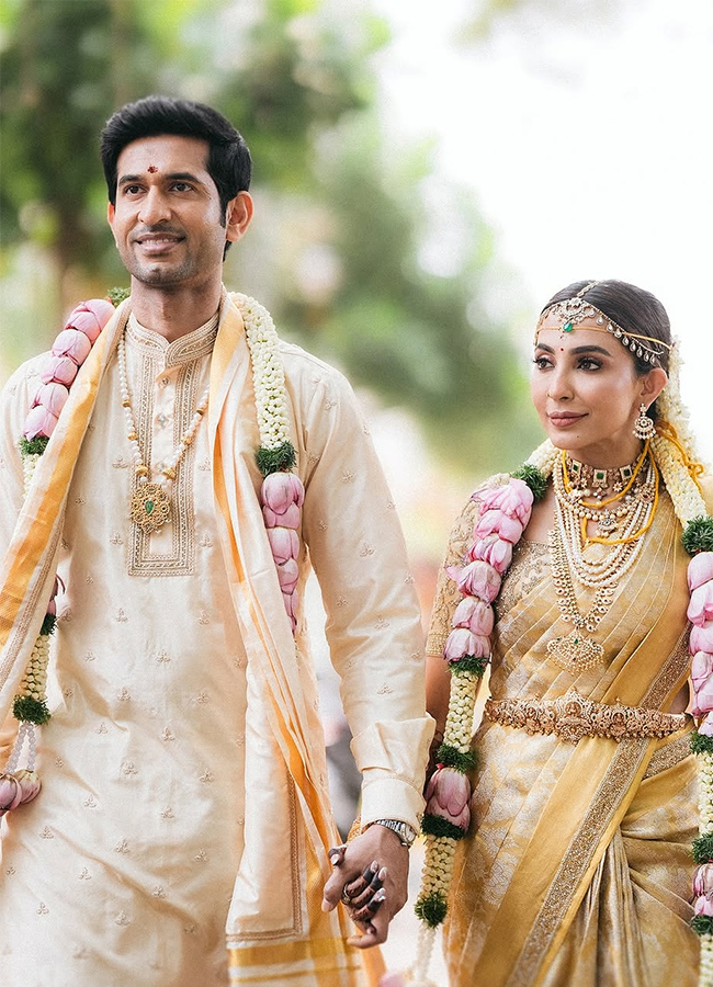 Parvati_20Nair_20Wedding_20photos_20goes_20viral__20_2817_29.jpg 17