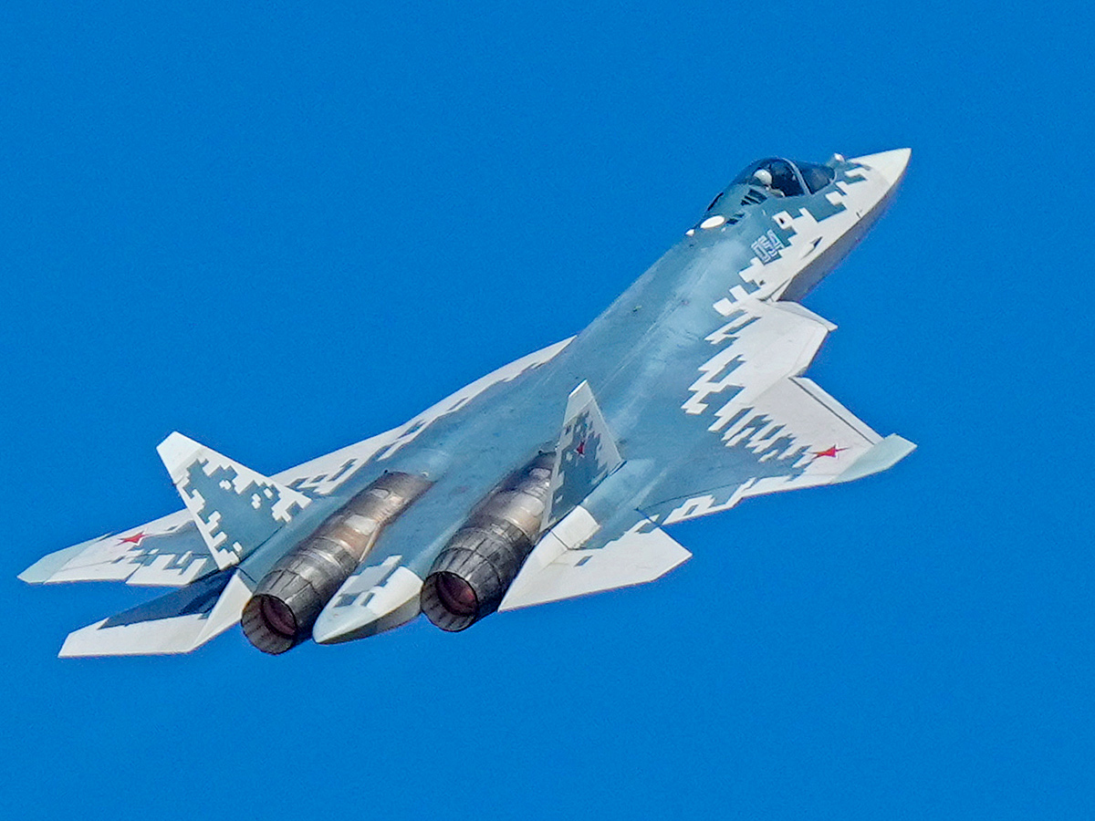 15th_20edition_20of_20Aero_20India_202025_20at_20Yelahanka_20Airbase_20in_20Bengaluru__20_2823_29.jpg 23