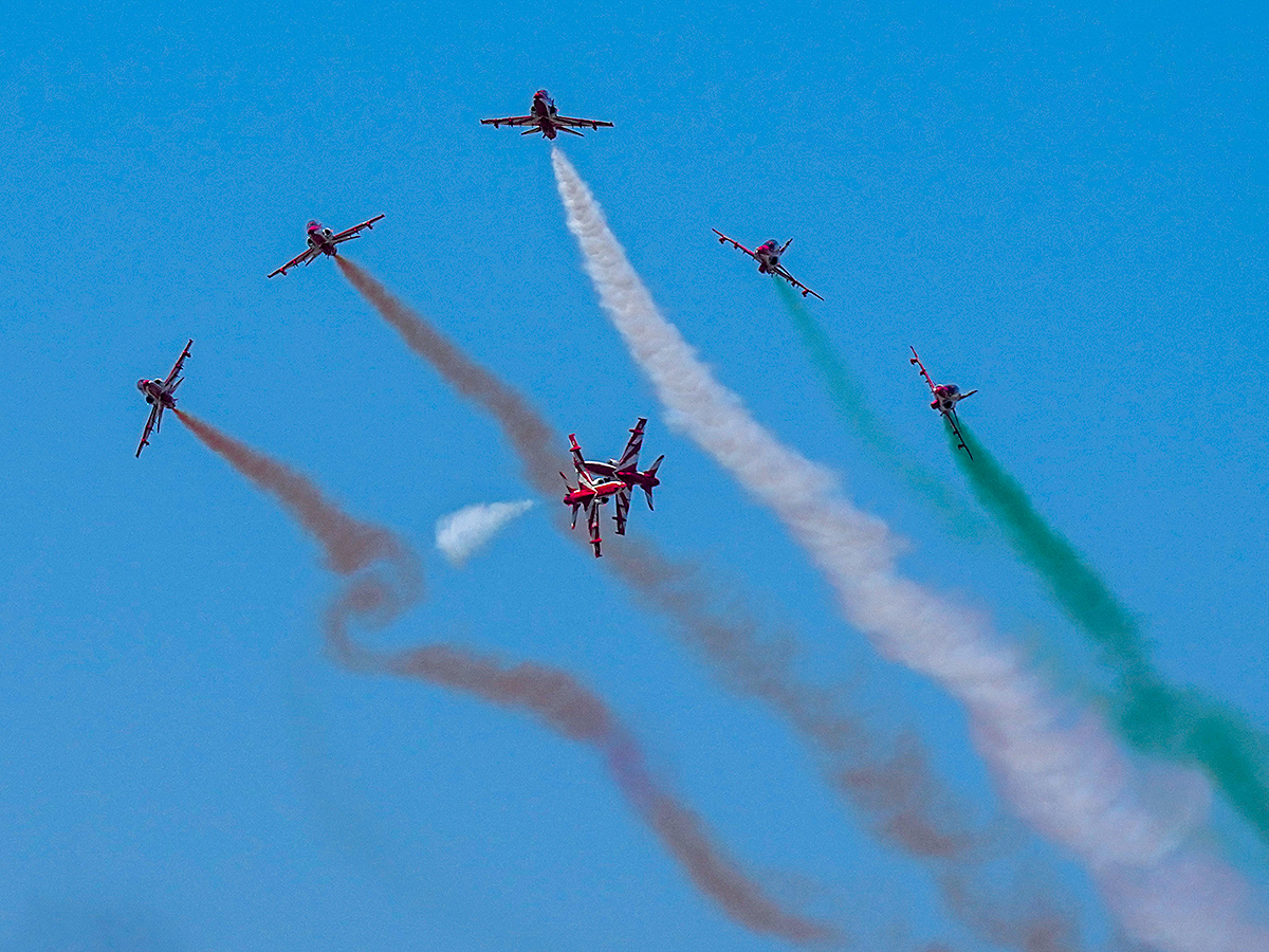 15th_20edition_20of_20Aero_20India_202025_20at_20Yelahanka_20Airbase_20in_20Bengaluru__20_2827_29.jpg 27