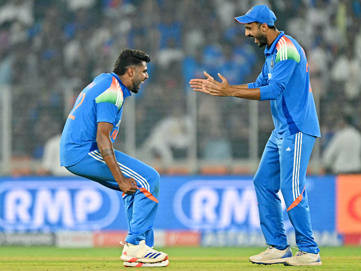 India_20beat_20England_20by_20142_20runs_20to_20win_20series_203-0_20in_20Ahmedabad_20Photos_20_288_29.jpg 8