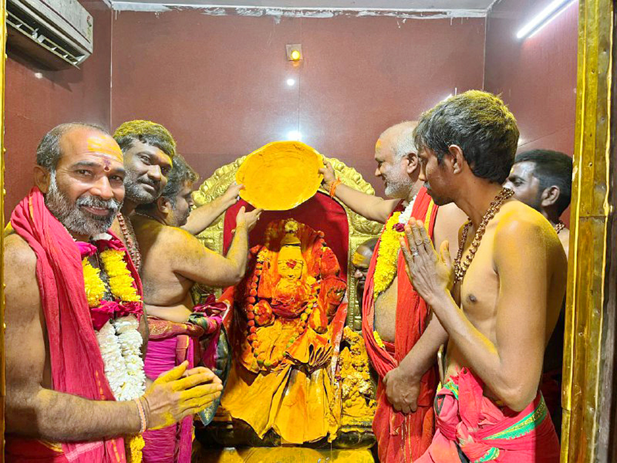 Sri_20Gajjalamma_20Nirmal_20District_3.jpg 3