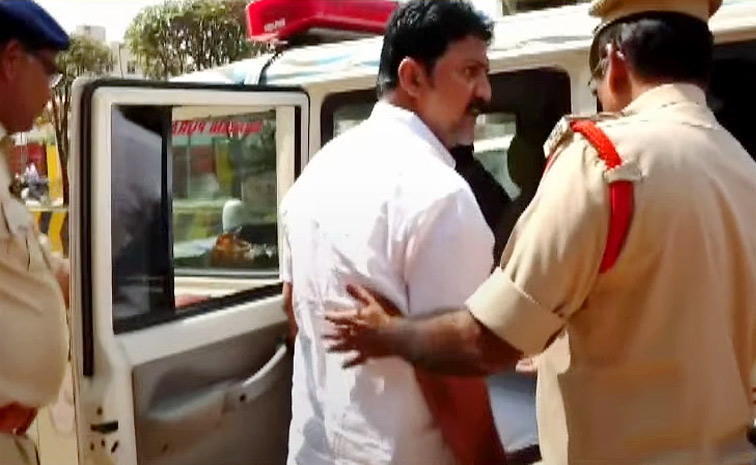 Vallabhaneni-Vamsi.jpg