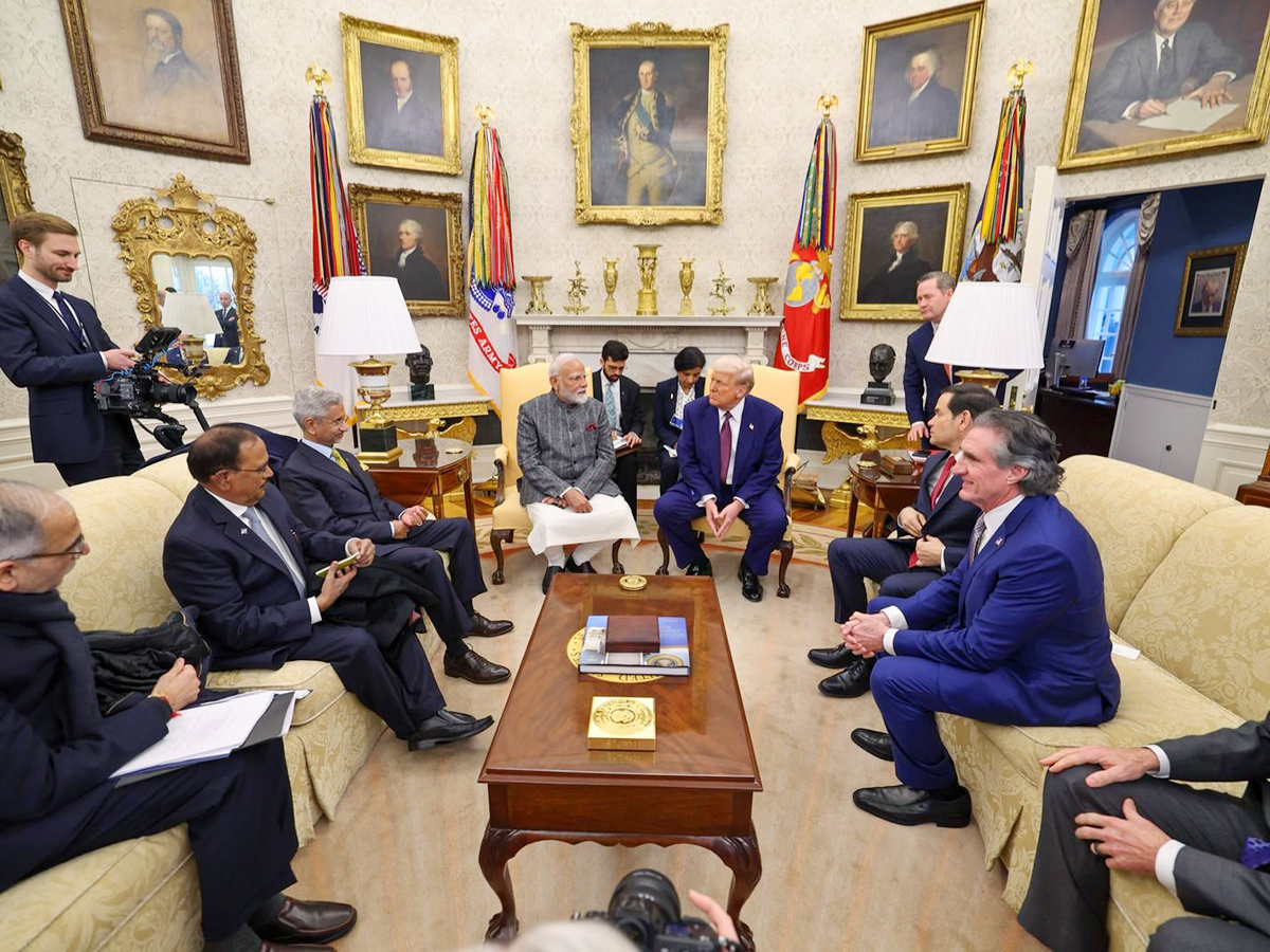 Key_20moments_20from_20PM_20Narendra_20Modi_20And_20Donald_20Trump_20meeting__20_283_29.jpg 3