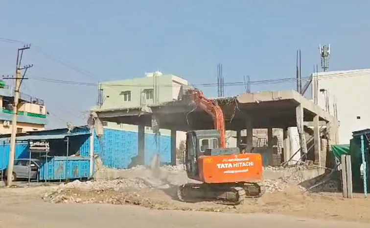 House-Demolished5.jpg
