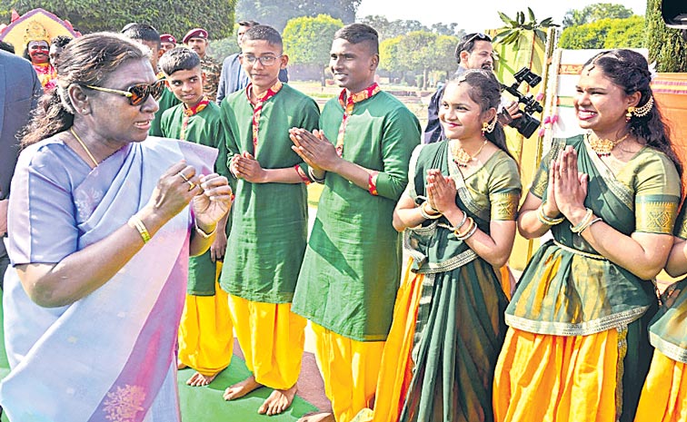 Deepthi-2.jpg