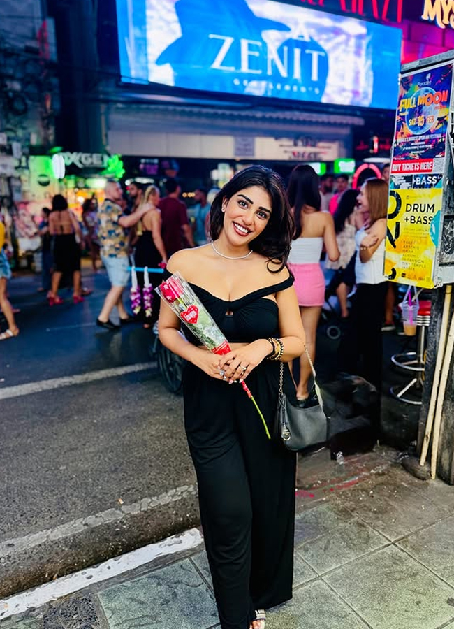 Supritha1.jpg 2