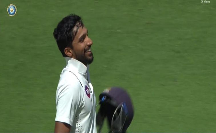 azhar.jpg