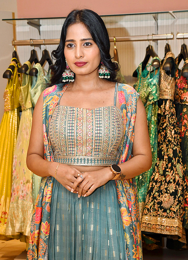 Models_20in_20hyderabad_20Photos__20_287_29.jpg 7