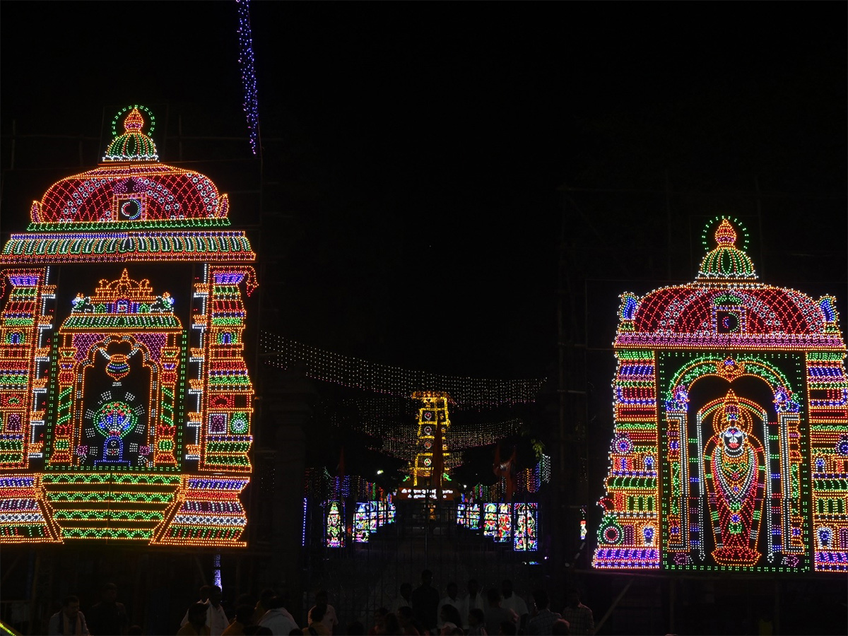 Srisailam-Brahmotsavalu-2025-Photos_-_2813_29.jpg 13